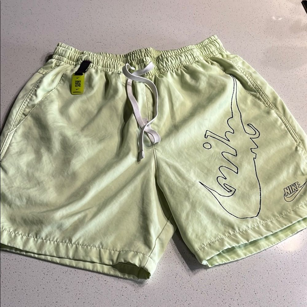 Nike Retro Fluorescent Quick-Dry Swim Trunks with Elastic Waistband Size Small